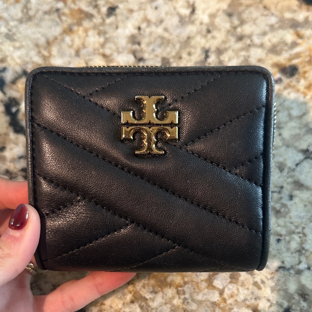 Tory Burch Black Quilted Card Holder with Gold Logo